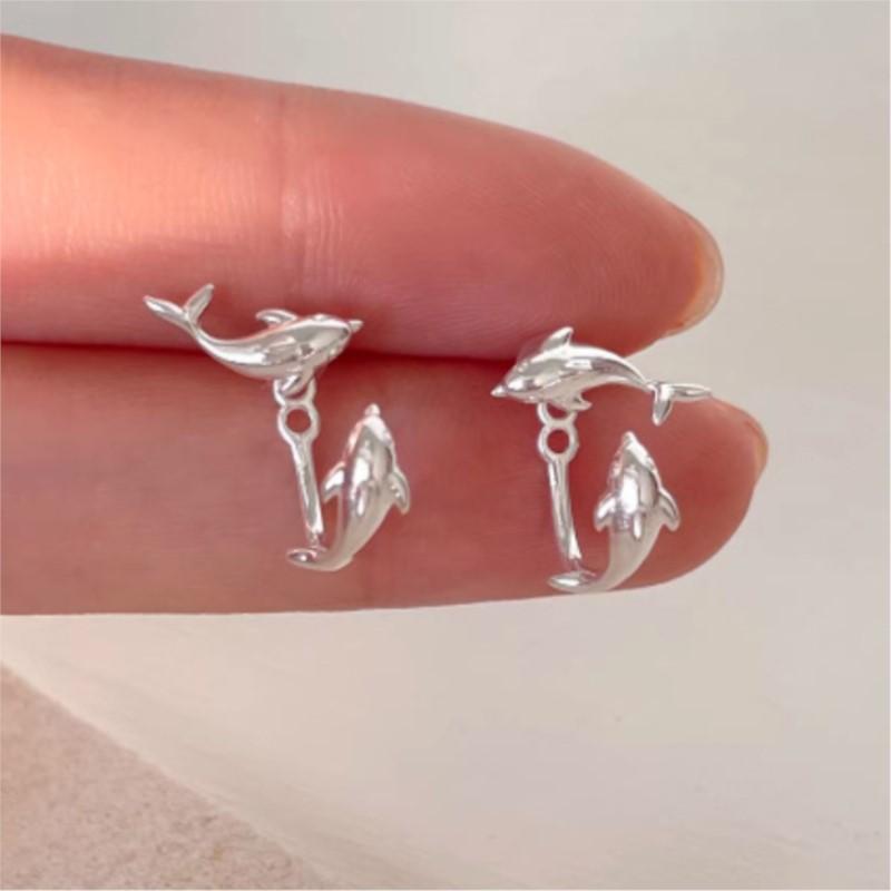 VENTFILLE 925 Sterling Silver Dolphins Earrings for Women Ear Stud Creative Design Smooth Aesthetic Jewelry Gift Dropshipping