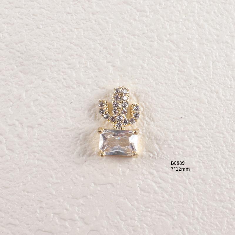 Trendiger Strass- und Zirkon-Nagelschmuck mit diamantbesetzten Metallpailletten