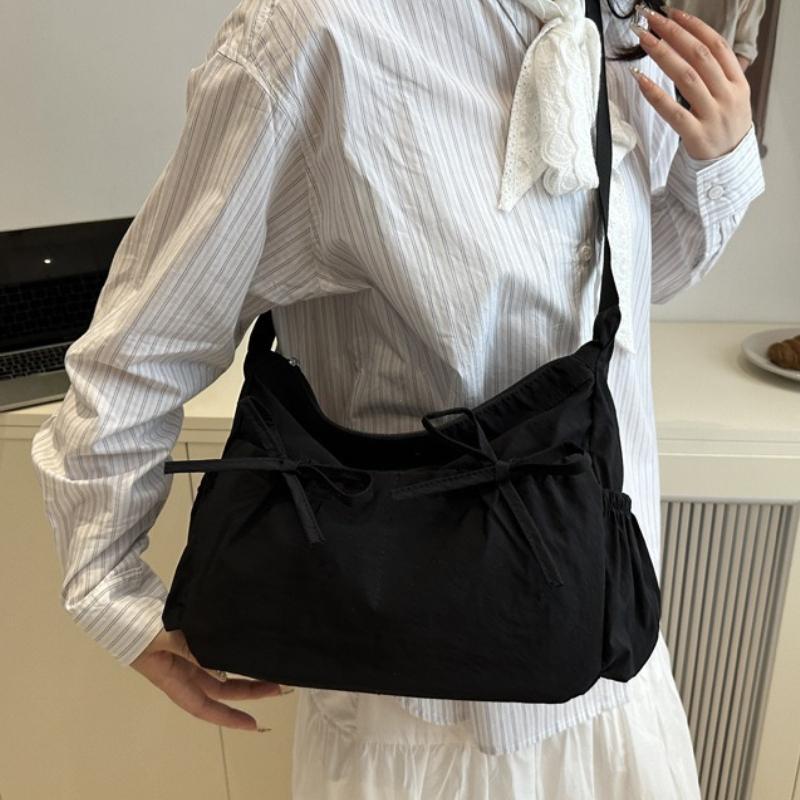 Fashion Commuter Pleated Shoulder Bag Casual Lightweight Tote Bag Korean Style Versatile Handbag