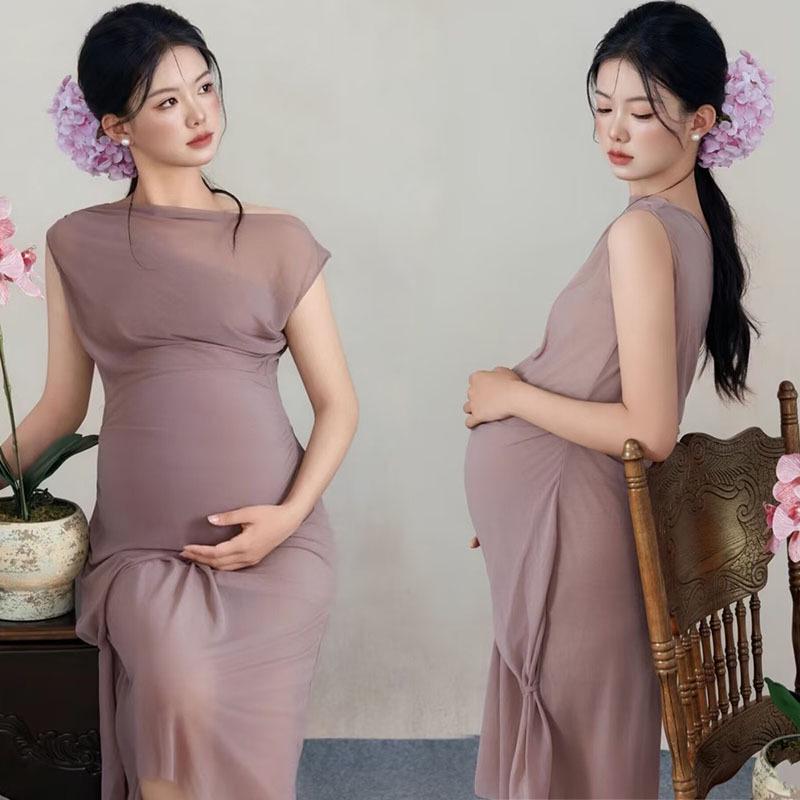 

Maternity French Retro One-Shoulder Photography Dress for Artistic Home Shoots One Size