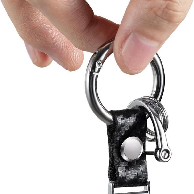 BMGB9 Carbon Fiber Matel Car Keychain Keyring Key Chain Pendant For Porsche Cayenne Panamera Macan Boxster Cayman 718 911 Sticker