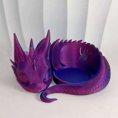 Stojan na reproduktor s drakem vytištěný na 3D tiskárně, ležící drak, chytrý reproduktor, podstavec s kresleným drakem, podstavec pro reproduktory