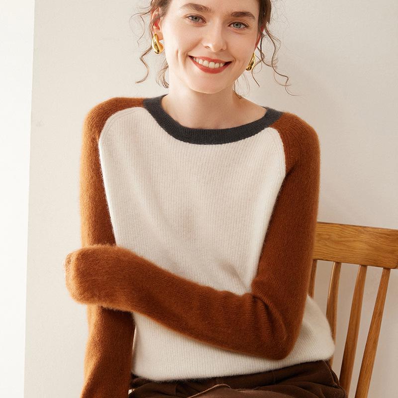 2025 Autumn/Winter Women's Color Block Cashmere Round Neck Loose Knit Sweater