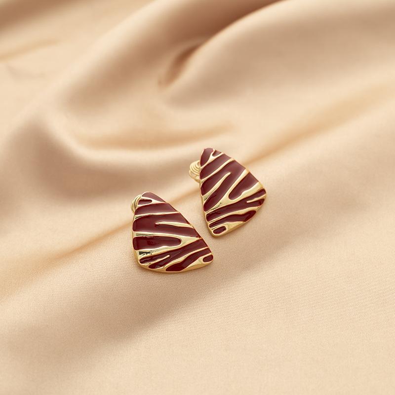 Fashionable Metal Geometric Enamel  Earrings Simple Mosquito Ear Clips