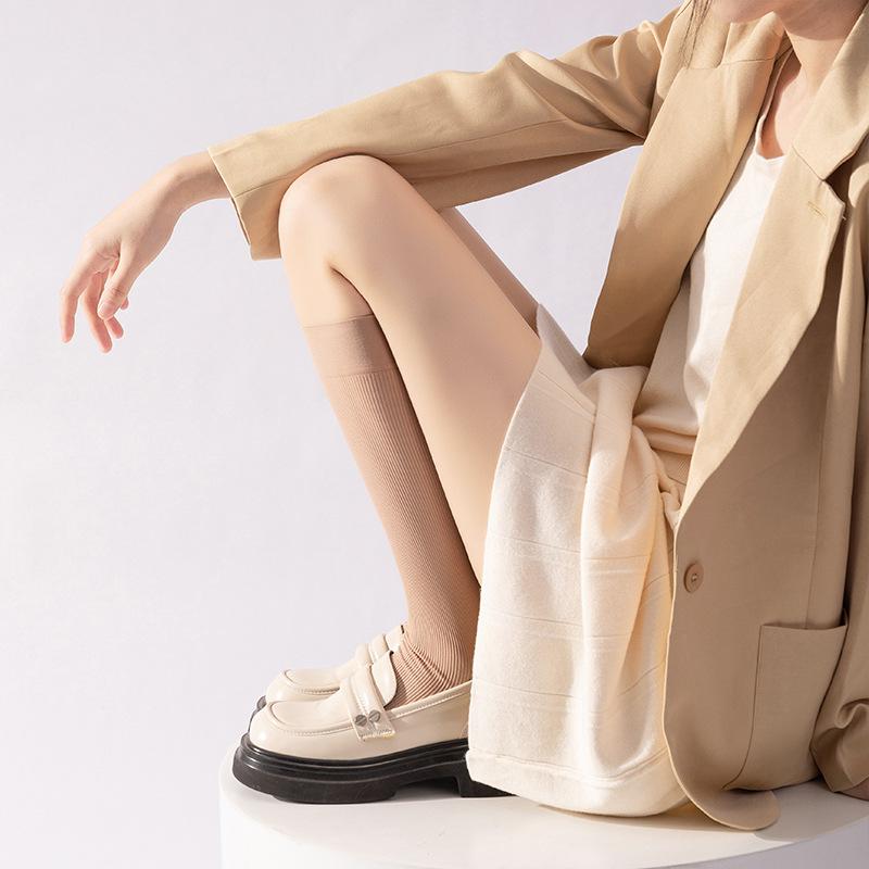 Women's Spring and Autumn Solid Color Long Stockings for Slimming, Retro Ankela Red Solid Color Knee-length Slimming Legs