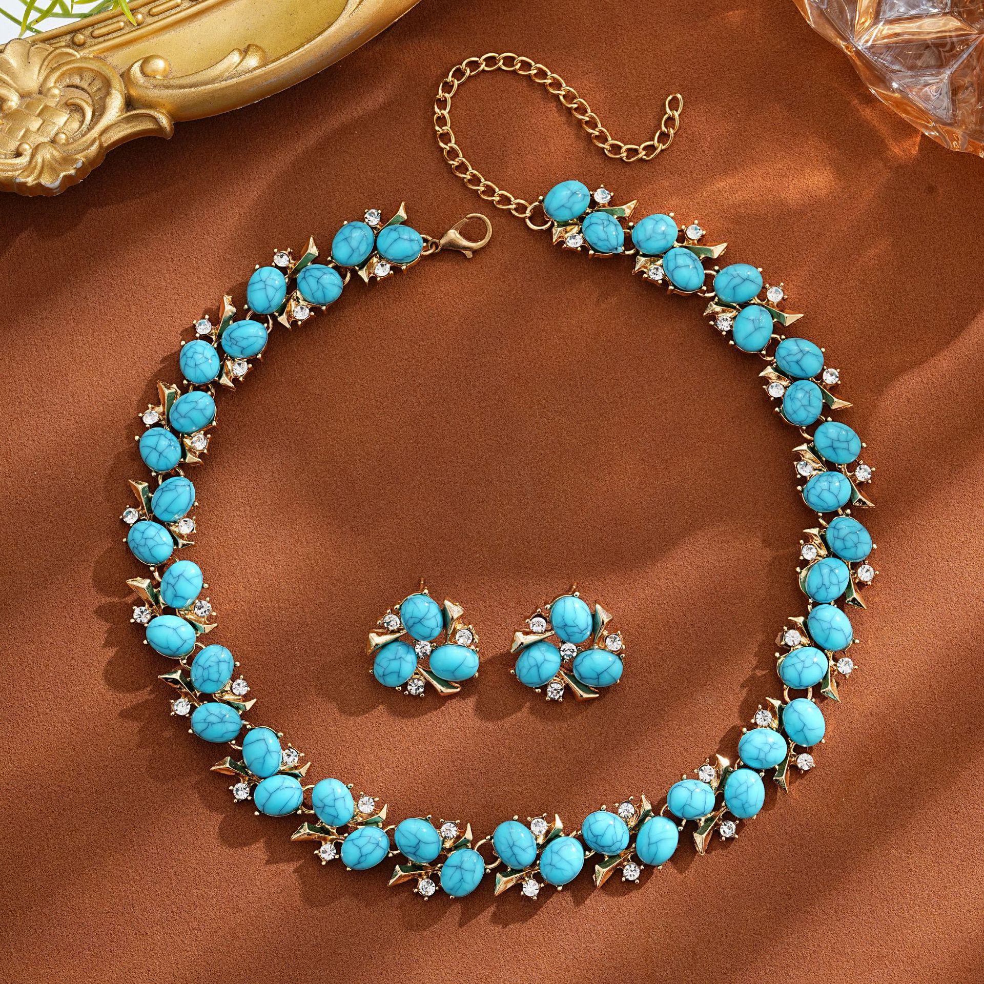 2025 Summer Bohemian Turquoise Pearl Necklace  Earring Set