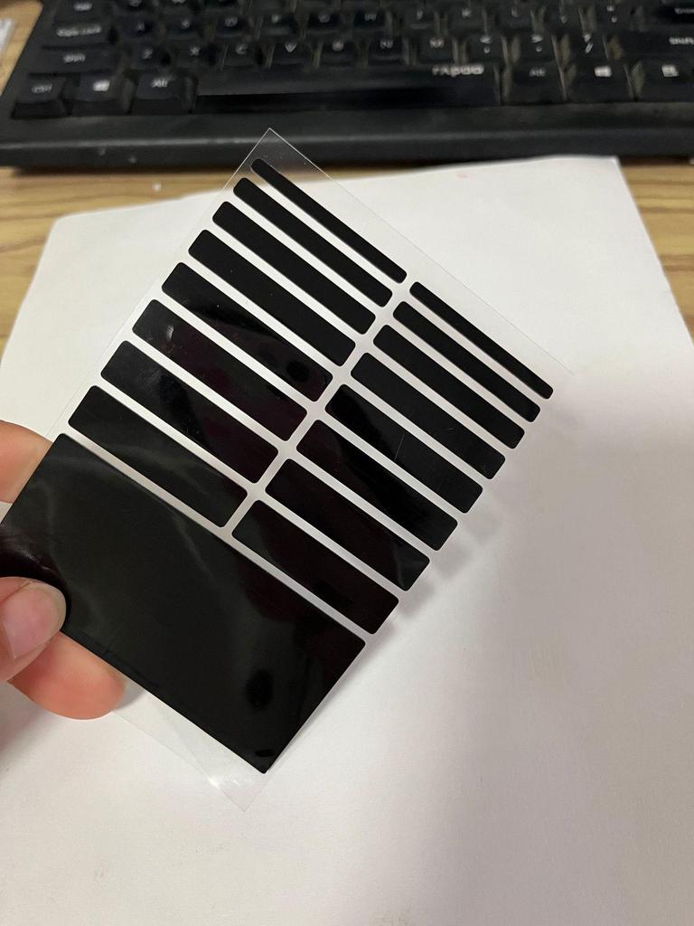 Przezroczysty regulator pierścionka: Niewidoczny chwyt dla ścisłego, antypoślizgowego dopasowania