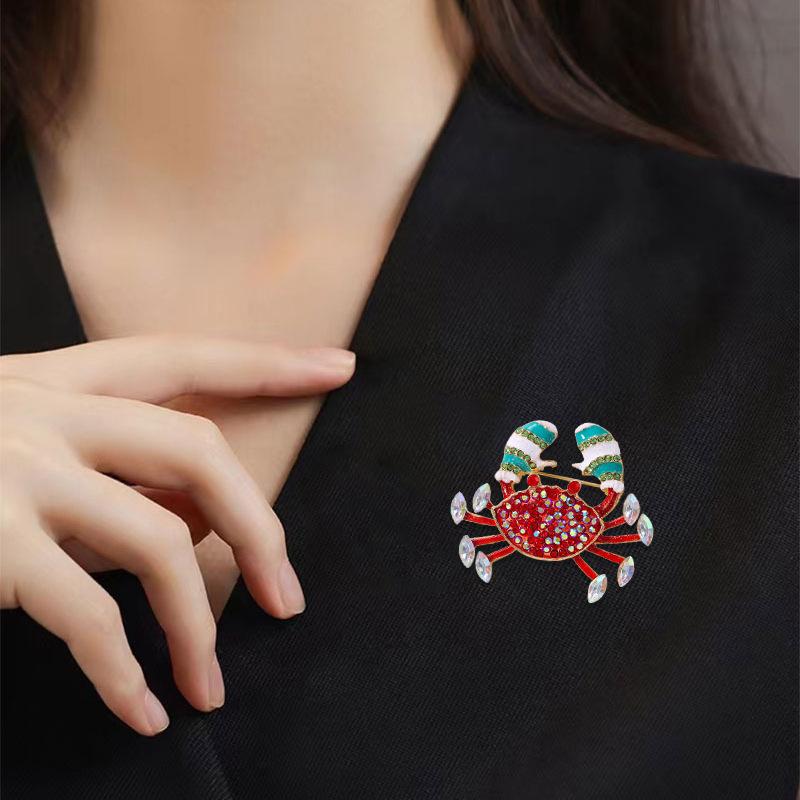 Fashionable Retro Colorful Crab High-end Luxury Accessories Temperamental Crab Brooch