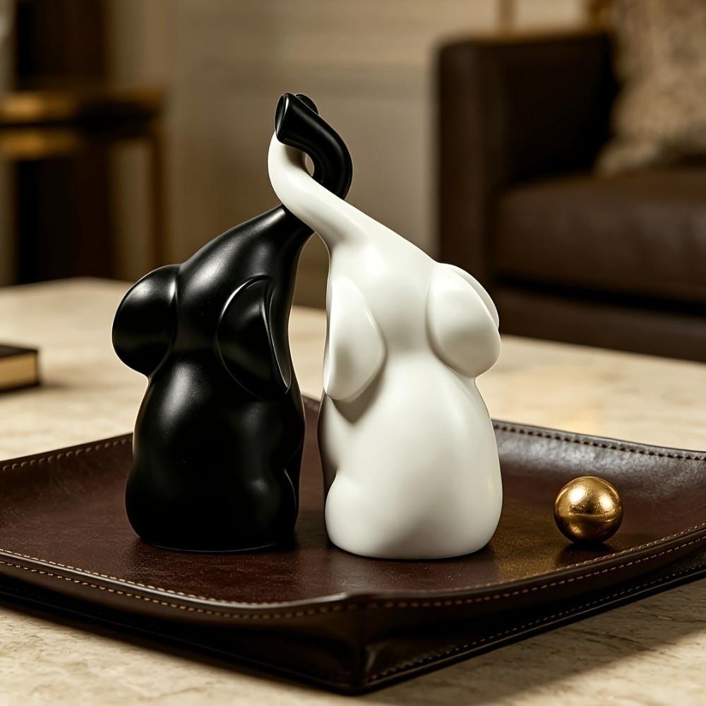 Smooth Finish Couples Elephant Statue Niche Style Loving Figurine Animal Art Decor