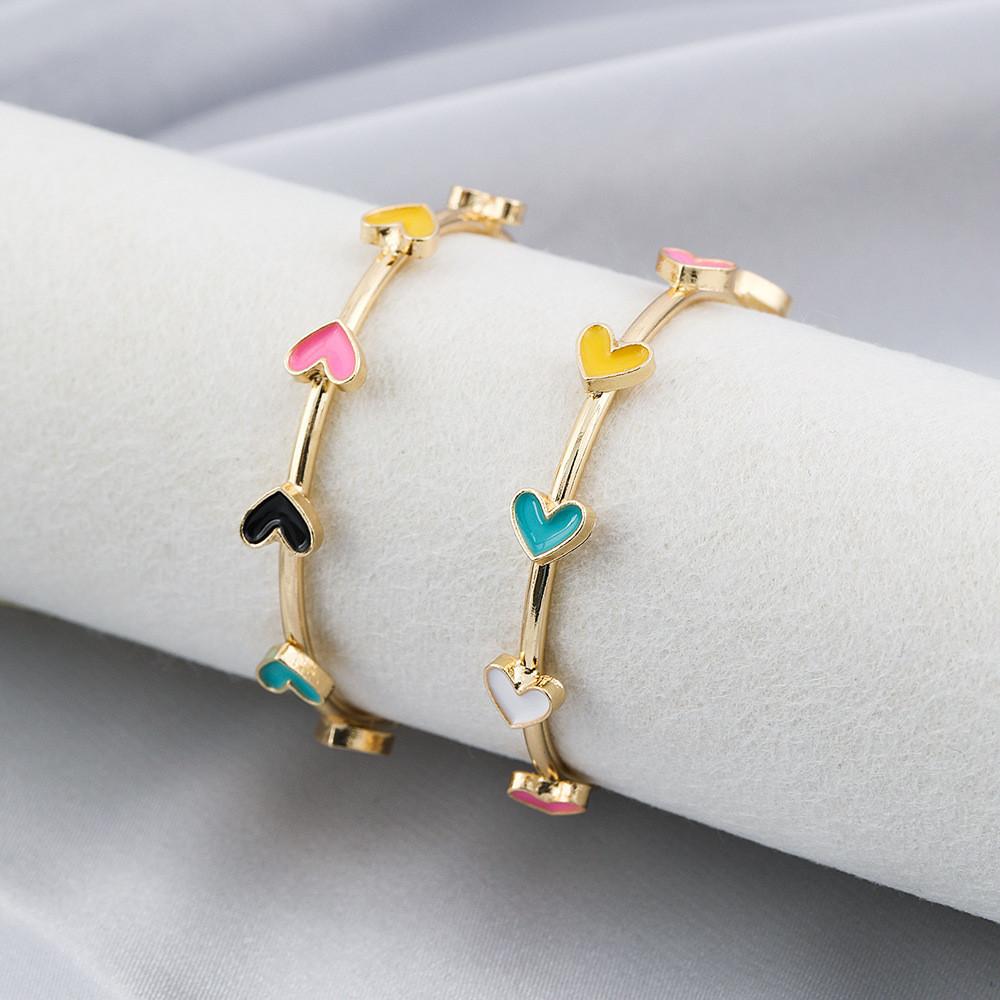 Plated Stylish Gold Heart Hoop Earrings Fashionable Alloy Heart Jewelry Shape