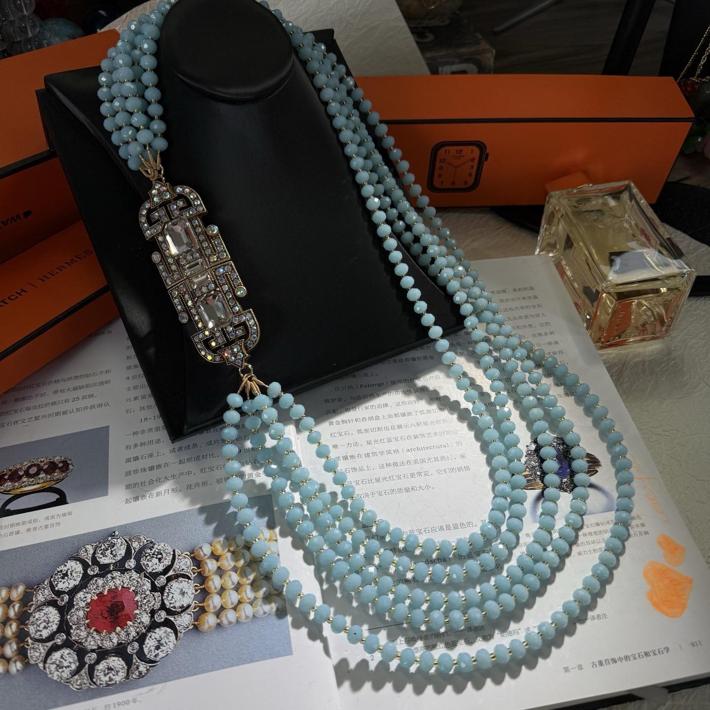 Fashionable Simple Multi-Layered Pearl Beaded Link Sweater Necklace Romantic Trendy High-End Exquisite Luxurious Elegant Gift 18inches&CLASSIC