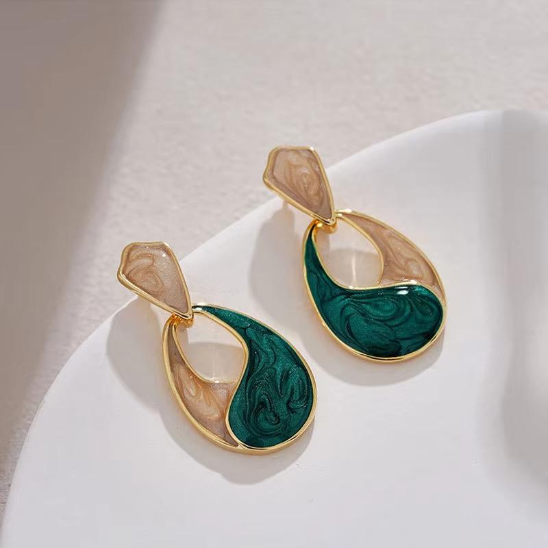 Vintage Enamel Oil Earrings for Women Geometric Water-Drop Hollow Dangle Earring Jewelry Party Gifts