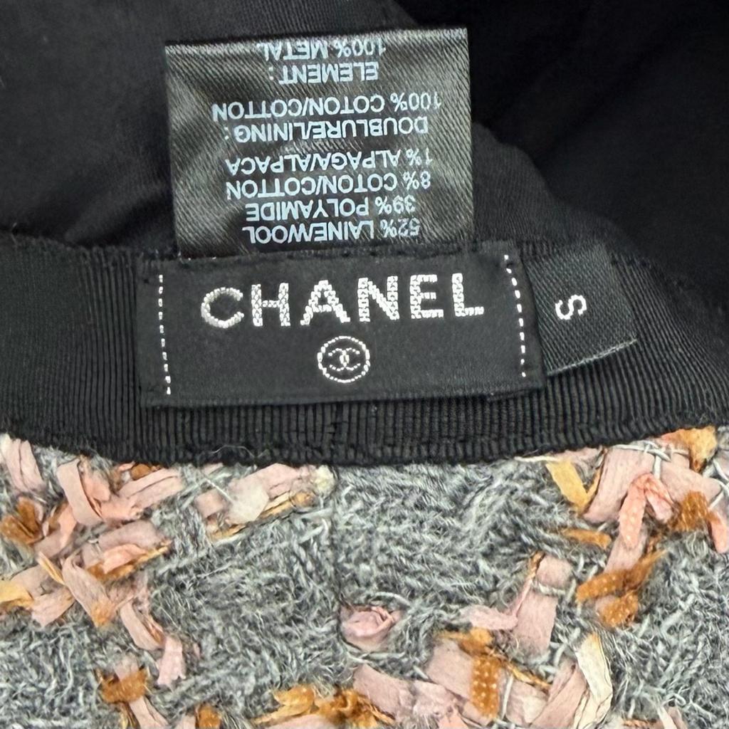 Great CHANEL hat COCO MarkMetal Check Pattern Ribbon Tweed Bucket Bag wool S 22K Used