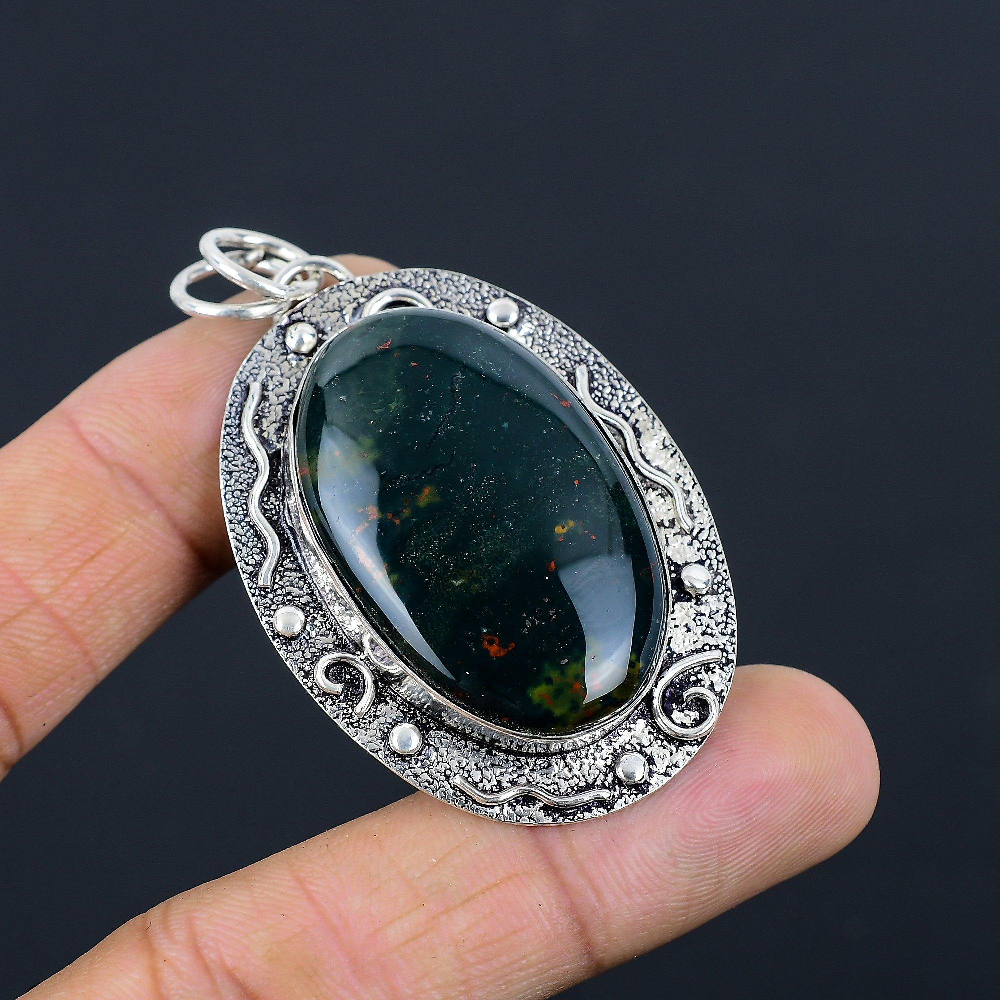 

Sisters Day Deal Oval Bloodstone Gemstone Pendant Jewelry 925 Sterling Silver