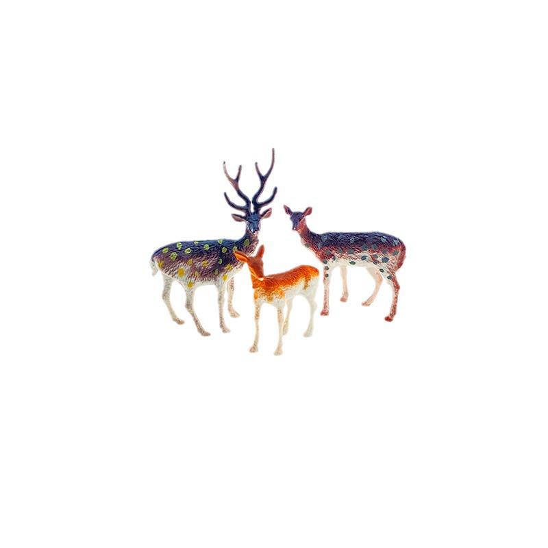 Small 3-5cm Sika Deer Family Model Toy Set – Realistic 1-2 Inch Male & Female Deer Figures