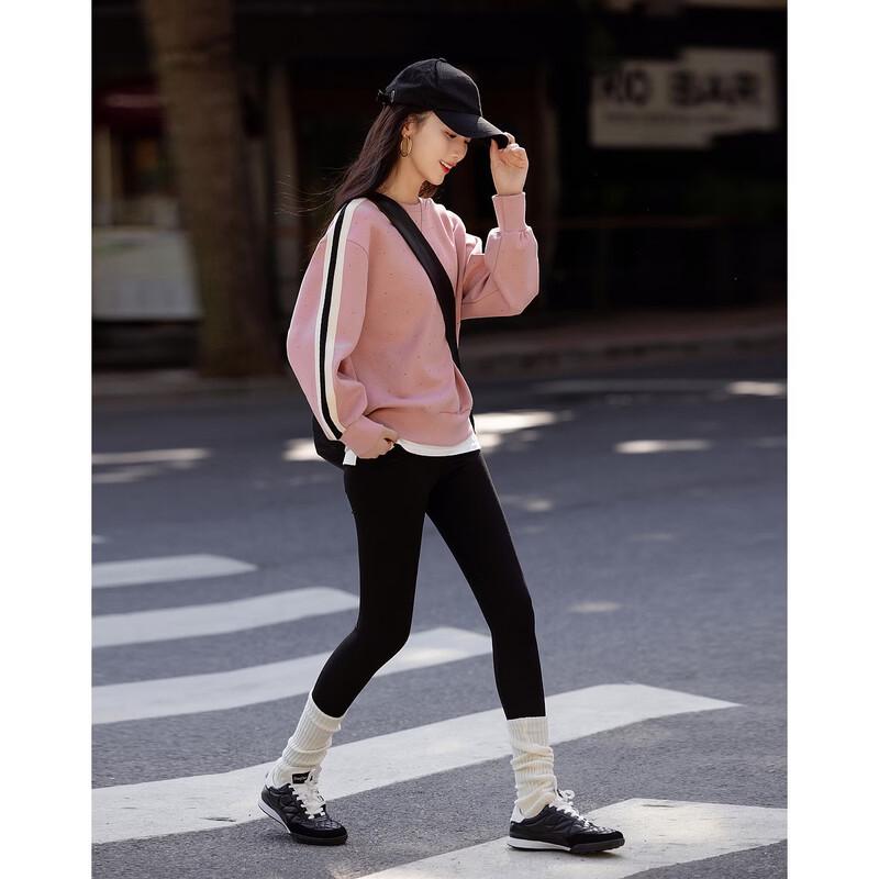 Demana Women's Embroidered Air Layer Sweatshirt