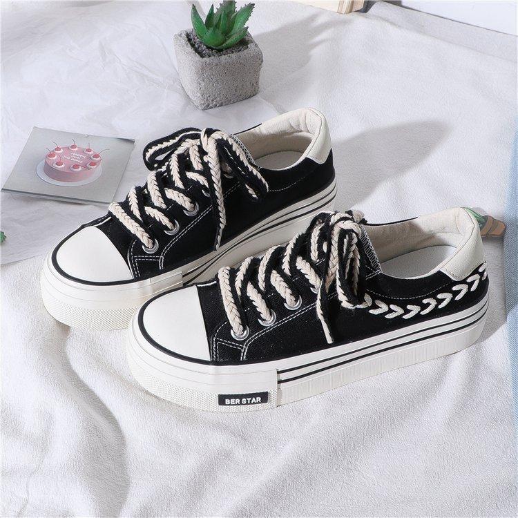 White Shoes for Women  Spring New Breathable Student Sneakers Korean Style Heightened Platform Shoes Casual Shoes Women's Board Shoes