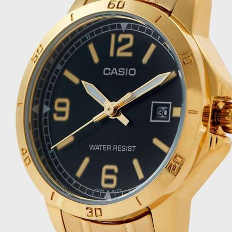 Casio Standard Series Simple Fashion Gold Quartz Movement Stainless Steel Strap Mens Watch Black Dial Men Watches MTP-V004G-1B2021