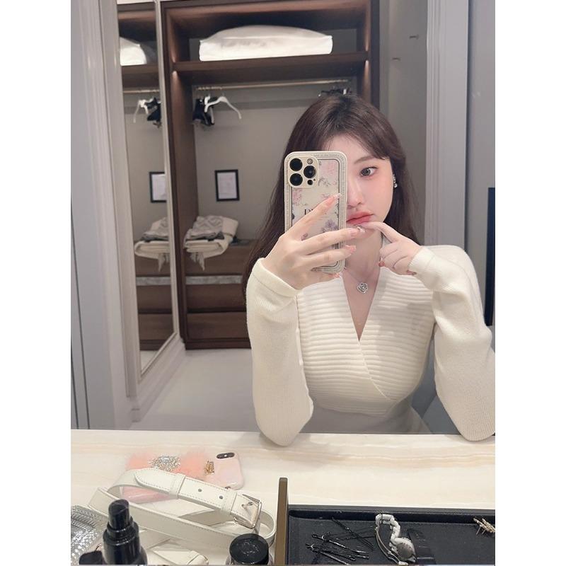 Cold wind high sense women's temperament socialite Muse fan red knitted bottoming dress autumn and winter