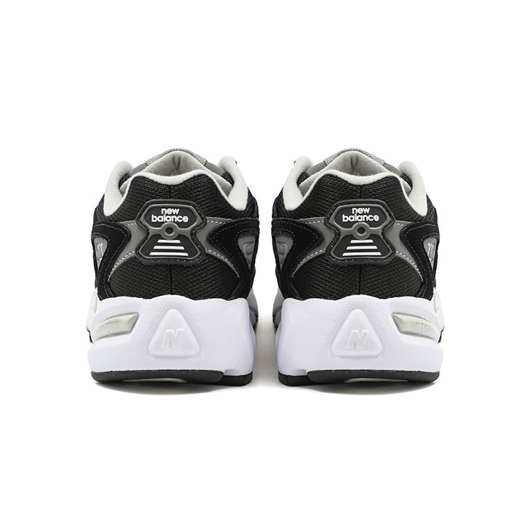 New Balance Кросівки унісекс 725 Black Metallic Silver ML725R