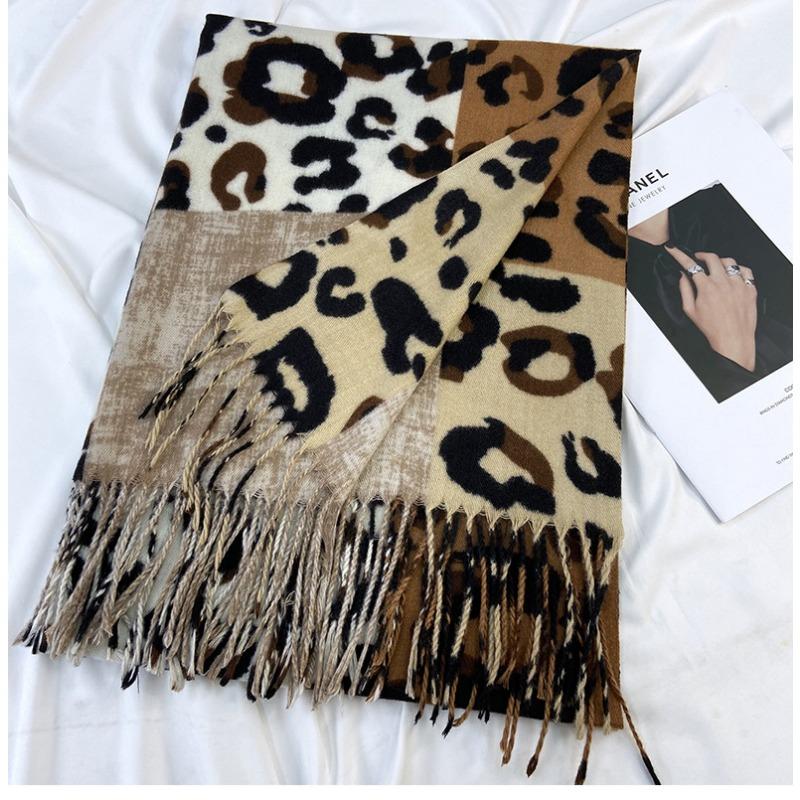Imitation Cashmere Double-sided Printed Scarf Women's Autumn and Winter European and American Color Matching Leopard Print Warm Shawl Fashion Scarf