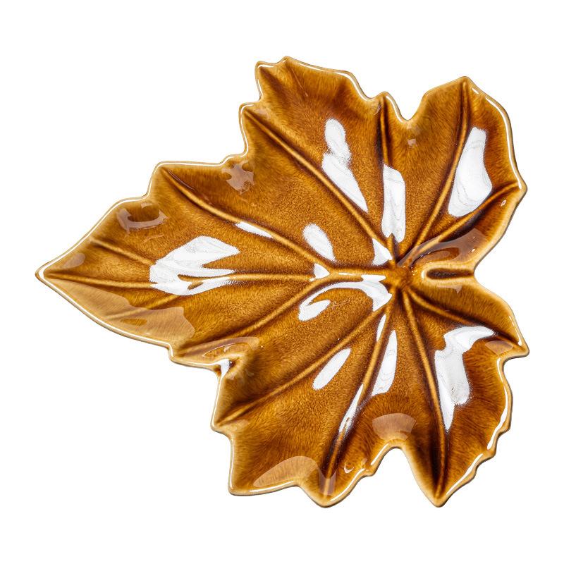 Japanese Retro Maple Leaf Plate Ceramic Plate Home Restaurant Specialty Plate Dim Sum Plate Vegetable Plate Special-Shaped Fruit Plate