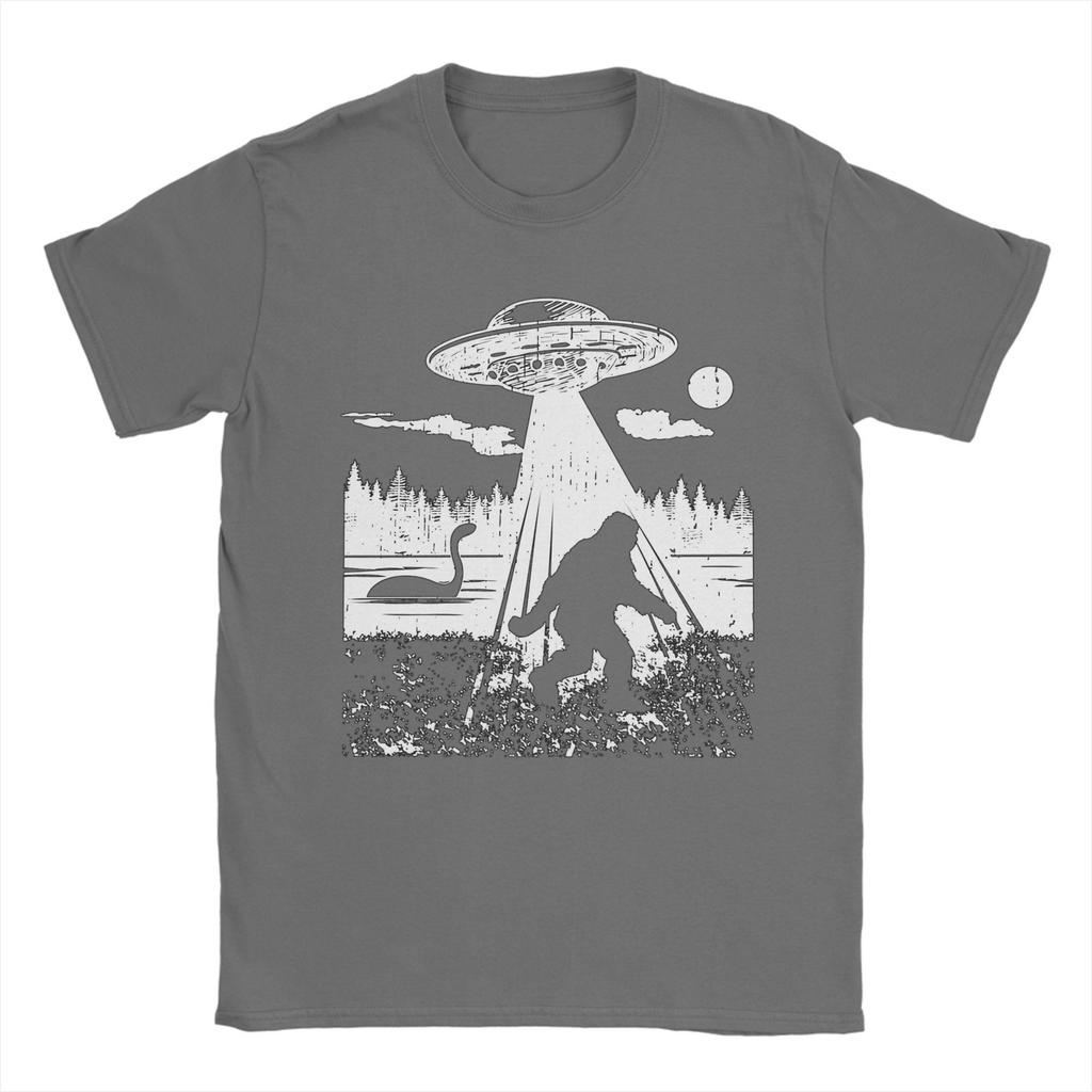 HOT SALE Street T-shirt Beach Bigfoot UFO Abduction Bigfoot Hippie T-shirt Cotton T-shirt Man Y2K Fun Print Short Sleeve T-shirt