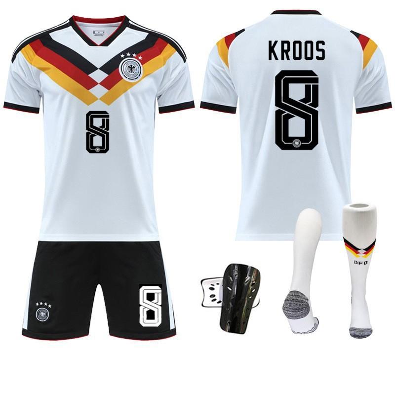2627 Coupe du Monde Allemagne Domicile N°. 10 Musiara Jersey 7 Hafertz 8 Kross Costume Uniforme de Football Hommes