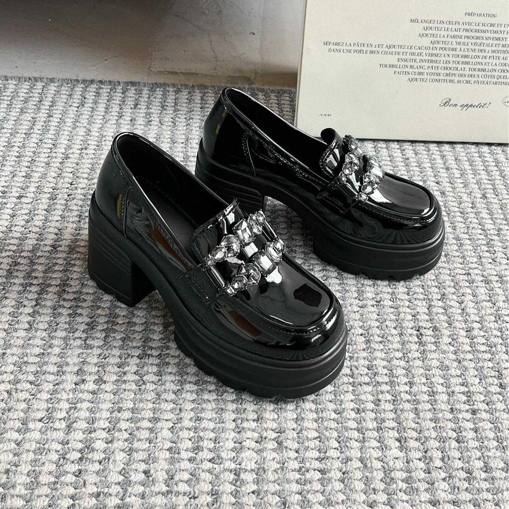 Muffin Thick-soled 8CM Cow Patent Leather Loafers Women's 2025 New Small Rhinestone One-pedal Small Leather Shoes