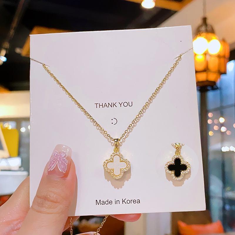 Fashion Commuter Double Sided Four Leaf Clover Zircon Pendant Clavicle Necklace For Women