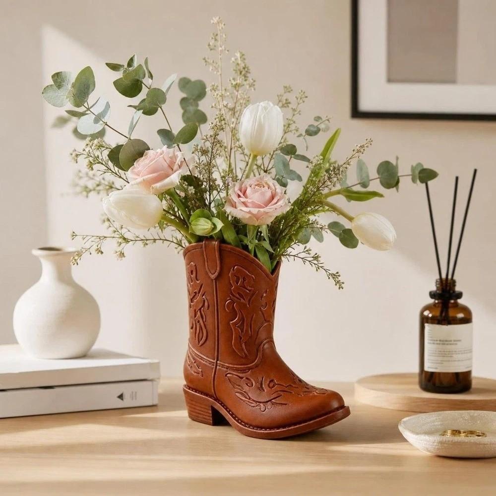 Vintage Western Style Cowboy Boot Statue Home Decor Boot Shaped Vase Pencil Holder Study Room