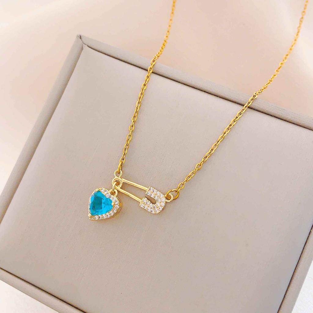 Necklace European and American Love Pin Necklace Female Personality Light Luxury Titanium Steel Collarbone Chain Wind Advanced Sense Niche