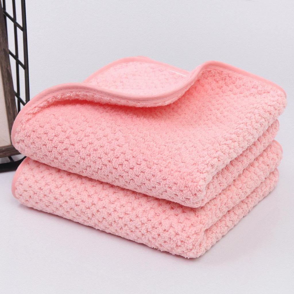 Soft High-Density Coral Fleece Towel - Absorbent, Thick Face & Hair Drying with Fresh 3D Floral Design
