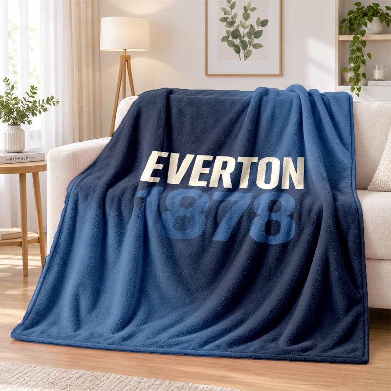 Everton Football Printed Flannel Blanket Warm Comfort Bed Throw For Indoor Home Decoration