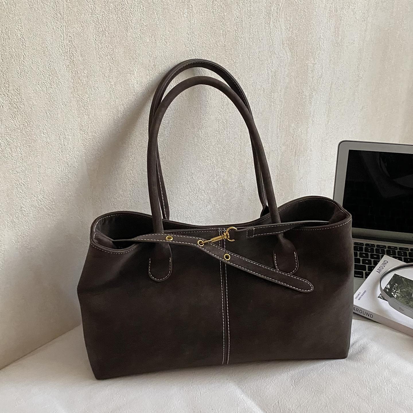 

Large-Capacity Tote Bag for Women New Winter Light Luxury Niche High-End Feel Work Commute Shoulder Underarm Bag Shopping