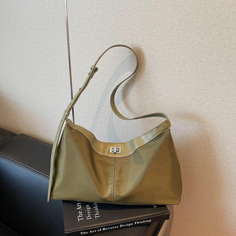 Minimalistische Damen-Tragetasche für Arbeit und täglichen Gebrauch, weiches Segeltuch, Schulter- und Crossbody-Stil für den Winter