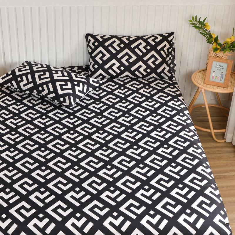 Breathable Fitted Bedsheet With Elastic Band Simple Bed Cover Mattress Protector Home Linen No Pillowcase