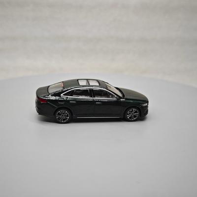 1:64 GEELY Preface T7-06 Alloy Simulation Mini Car Sedan Model Collection Ornaments Toys Children's Gifts