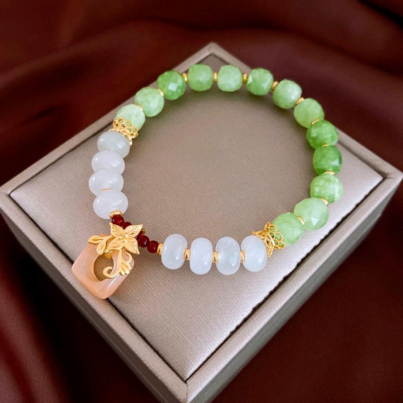 Elegant Chinese Vintage-Inspired Beaded Bracelet: Modern Luxury Women’s Jewelry