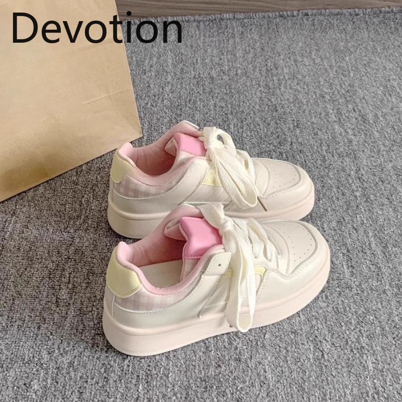 New Style of Women's Versatile Niche Thick-soled Shoes Casual and Sporty Bread Shoes Devotion