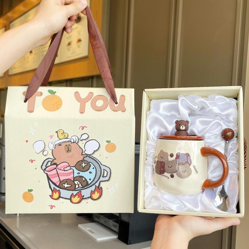 Souvenir Mädchen Niedlicher Keramikbecher mit Deckel Paar Wasserbecher Kreativer Praktischer Becher Herren Kaffeetasse Geschenk