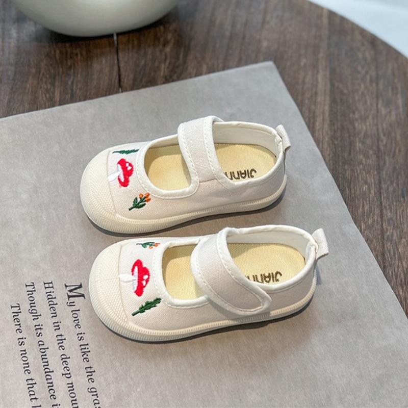 

Холщовые туфли для девочек осень новые повседневные туфли для девочек вышитые туфли для девочек противоскользящие детские холщовые туфли мультяшные детские туфли 17insole12.5cm