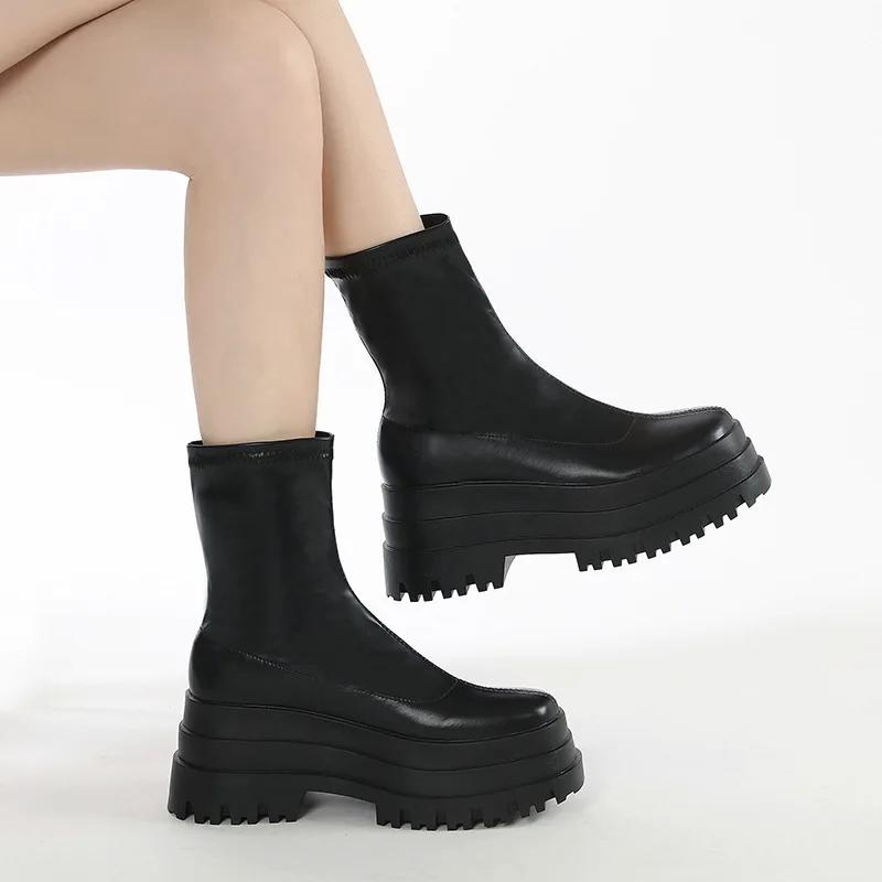 Fashion New Sexy Chain Women Leather Autumn Boots Block Heel Gothic Black Punk Style Platform Shoes Female Footwear High Quality