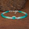 Natürliches Grünes Opal Glatte Perlen Charm Armband, Grüner Opal Ovaler Charm Goldarmband, Handgemachtes Armband, Oktober Geburtsstein, Geschenk für Sie