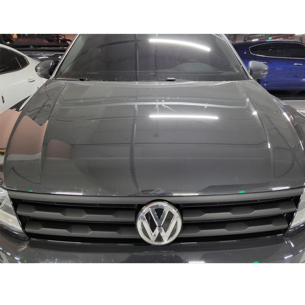 For Tiguan MK2 2016- Glossy Black Front Bumper Mesh Center Grille Grill Styling Mouldings Strips Cover Trim