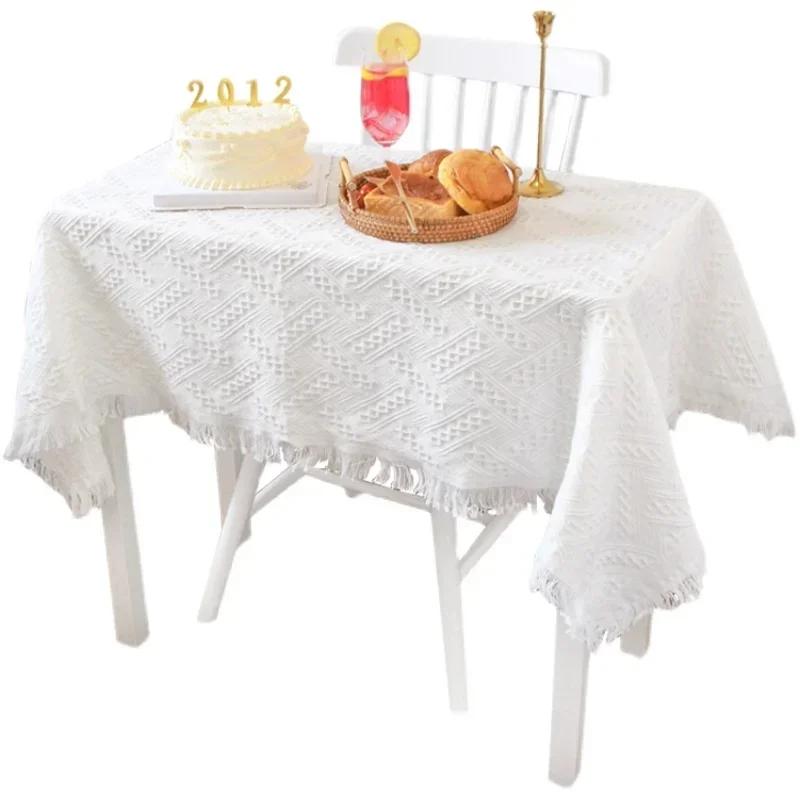 Floral Linen Cotton Tablecloth Pastoral Floral Rustic Washable Cover For Farmhouse Decor,Picnic,Tabletop Decor