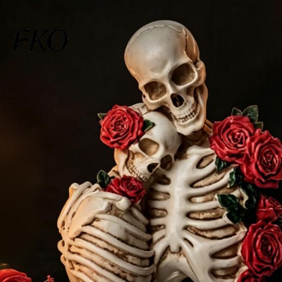 Gothic Skeleton Ornament Halloween Couple Resin Figurine, Vintage Skull Statue, Sculpture Holiday Party Home Decoration for Shelf Table Mantel