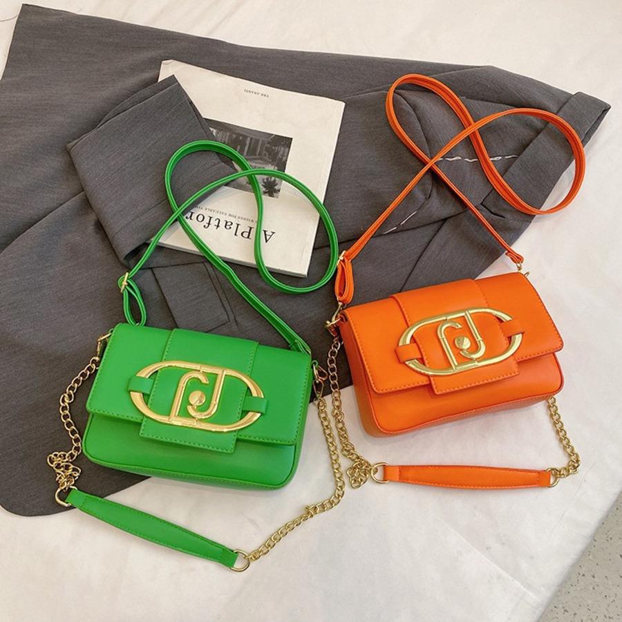 Women's Designer Bags Leather Metal Buckle Fin Wing Plaza Shoulder Bags Fashion Ladies Casual Messenger Bags