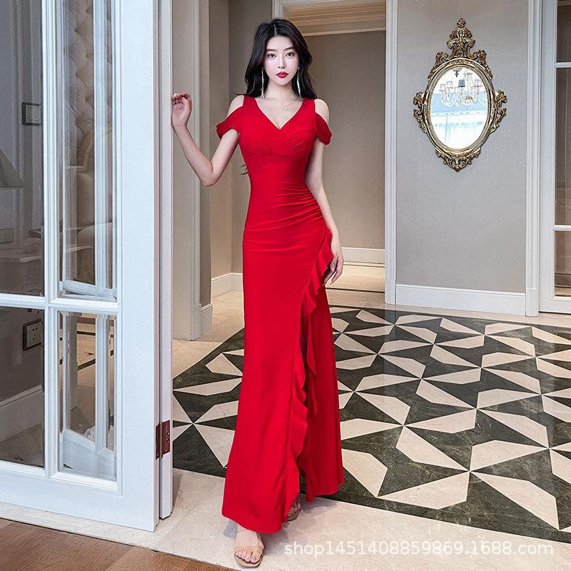 Evening dress dress new shoulder sleeves sexy low cut night long dress soft foot bath technician work