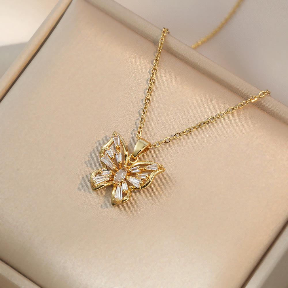 Butterfly Necklace with Color-Retaining Zircon - Fashionable, Versatile Women's Jewelry Accessory.